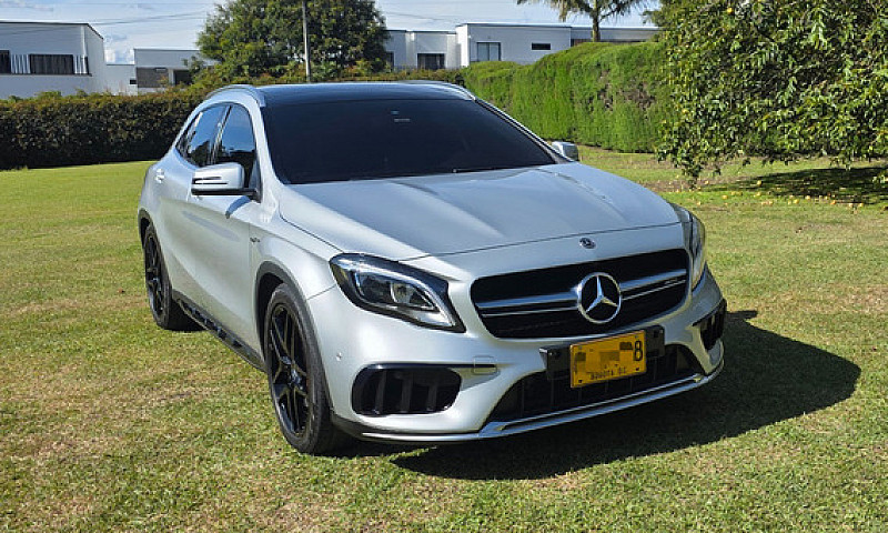 Mercedes-Benz Clase ...