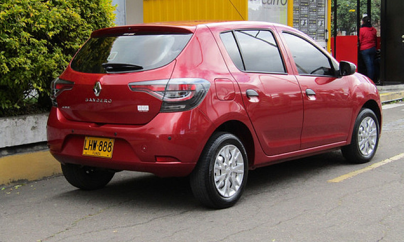 Renault Sandero 1.6 ...