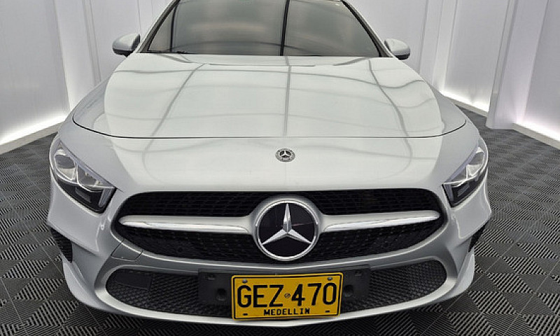Mercedes Benz A 200 ...