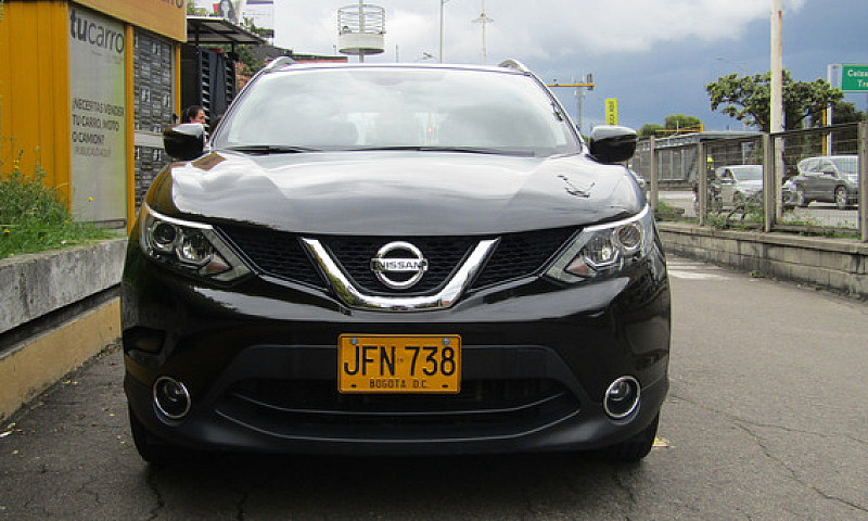 Nissan Qashqai 2.0 E...