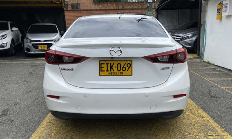 Mazda 3 2.0 Grand To...