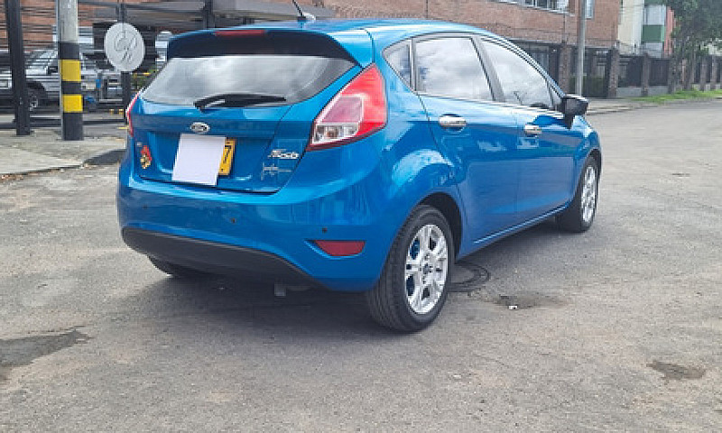 Ford Fiesta 1.6 Hatc...
