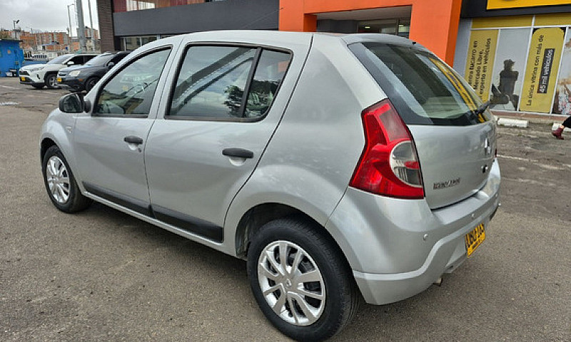 Renault Sandero 1.6 ...