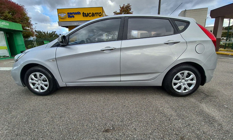 Hyundai Accent I 25 ...
