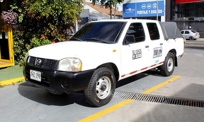 Nissan Frontier 2.4 ...
