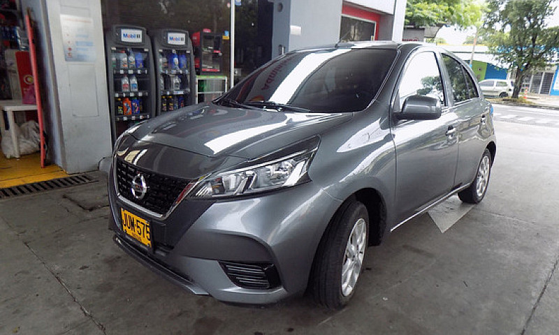 Nissan March 1.6 Sen...
