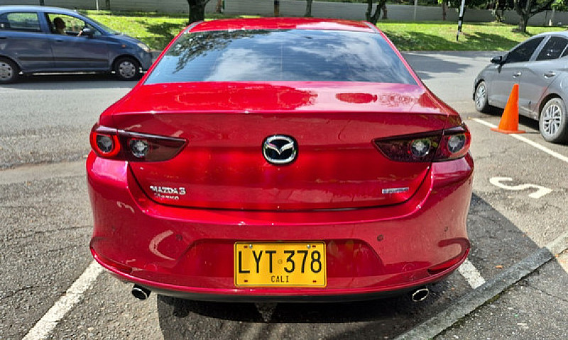Mazda 3 2.0 Touring ...