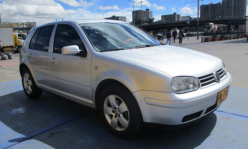 Volkswagen Golf   16...