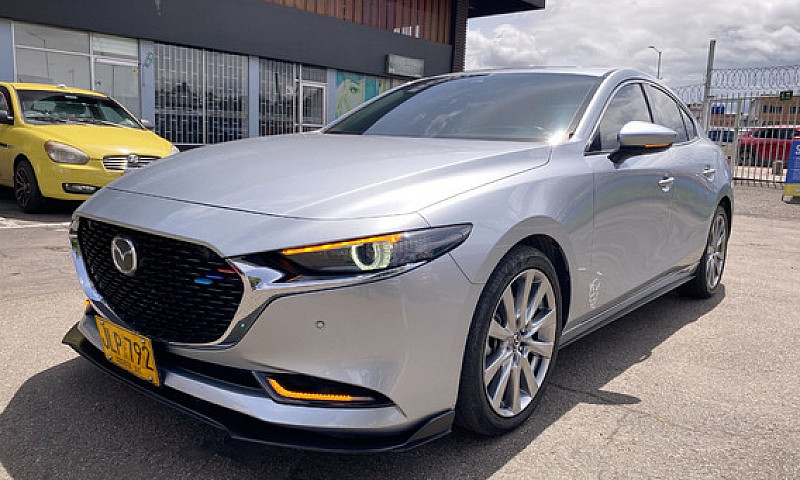 Mazda 3 2.5 Grand To...