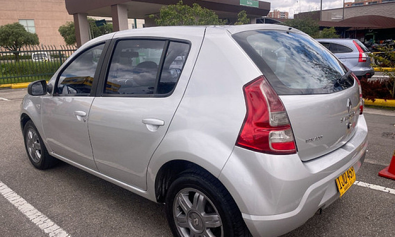 Renault Sandero 1.6 ...