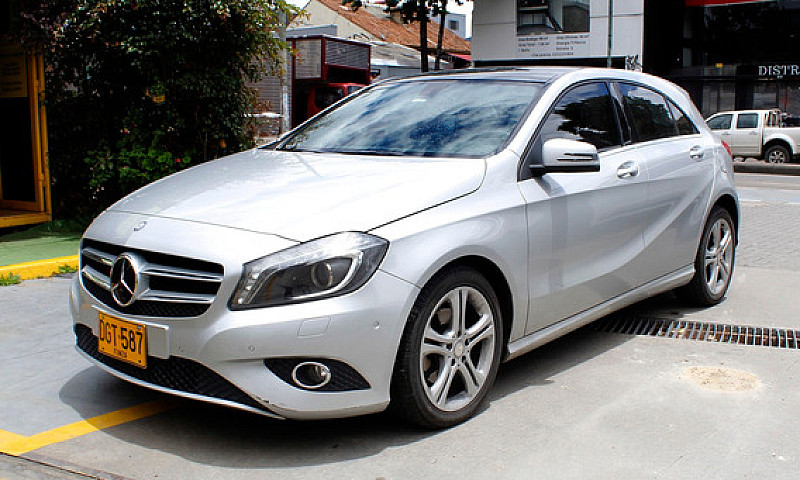 Mercedes Benz Clase ...