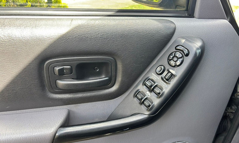 Jeep Cherokee 4.0 La...