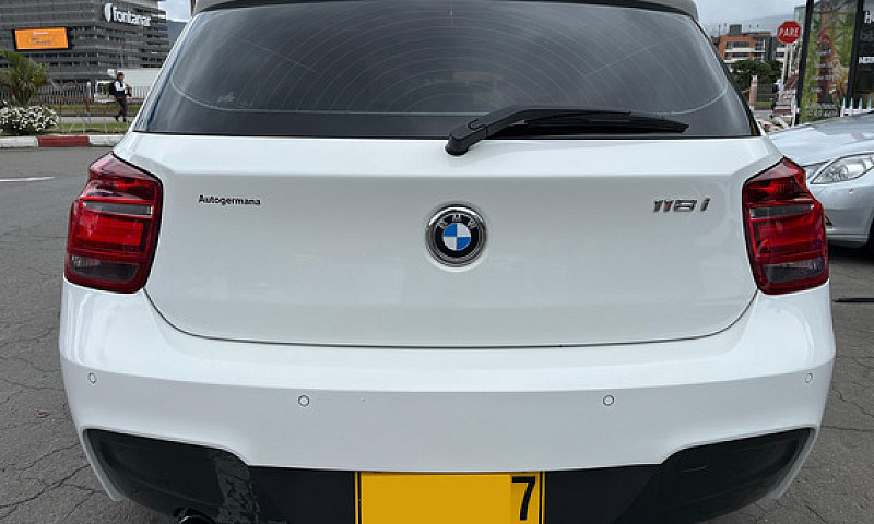Bmw Serie 1 118I F21...