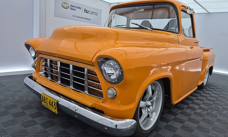 Chevroleth Apache 19...