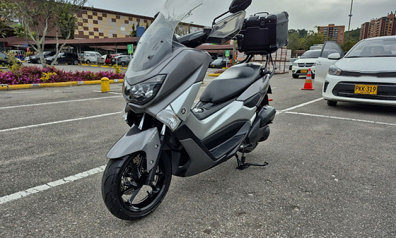 Yamaha Nmax 150 ...