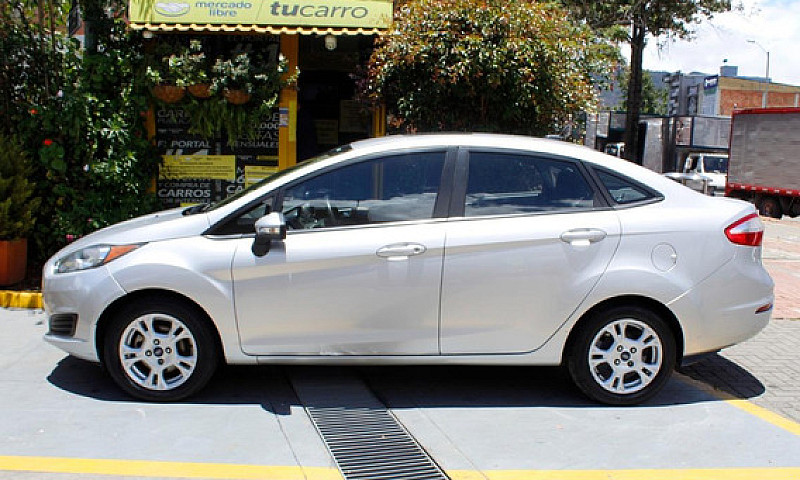 Ford Fiesta 1.6 Se S...