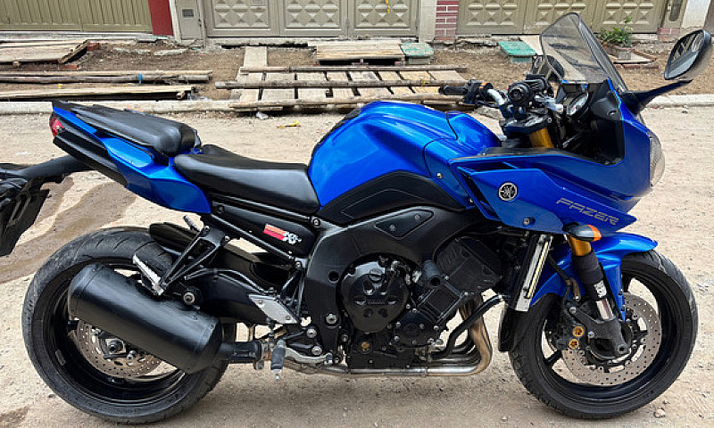 Fazer Fz8...