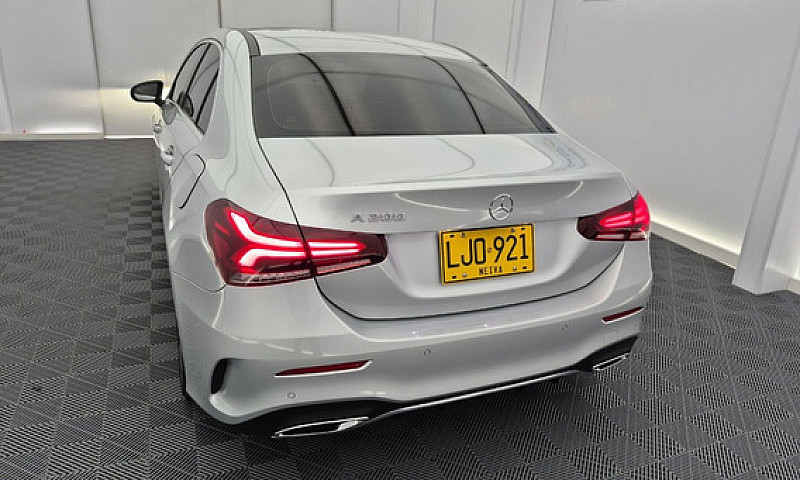 Mercedes-Benz Clase ...