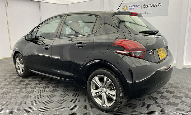 Peugeot 208 1.6 Acti...