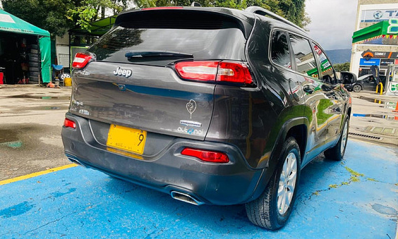 Jeep Cherokee 3.2 Lo...