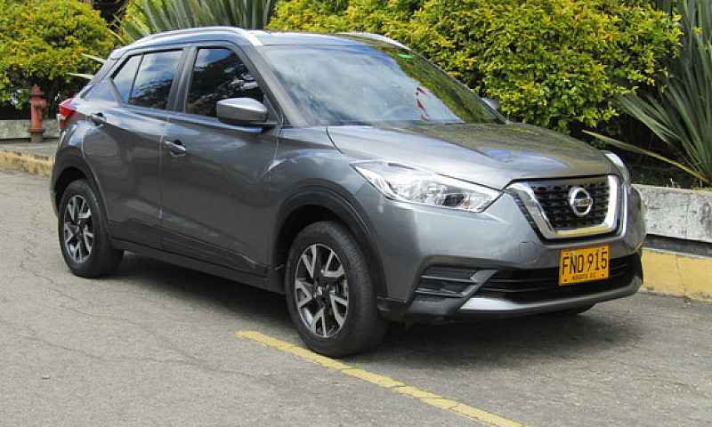 Nissan Kicks 1.6 Sen...