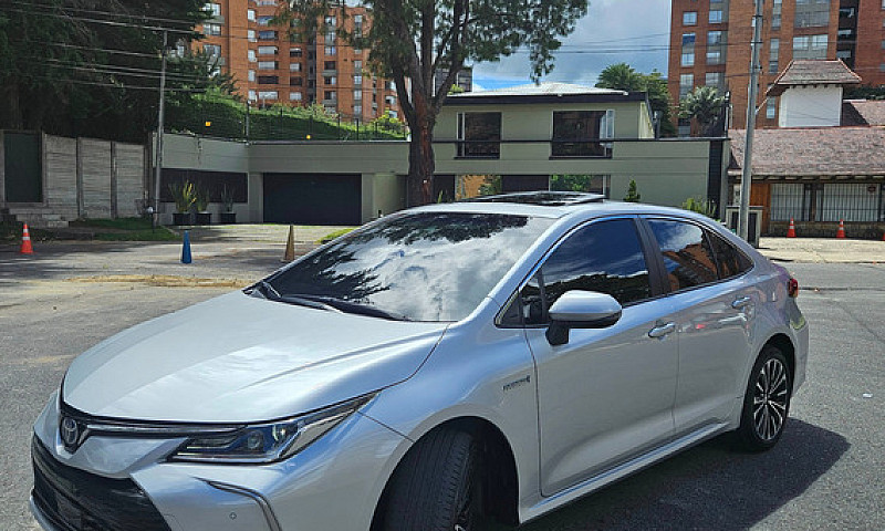 Toyota Corolla 1.8 H...
