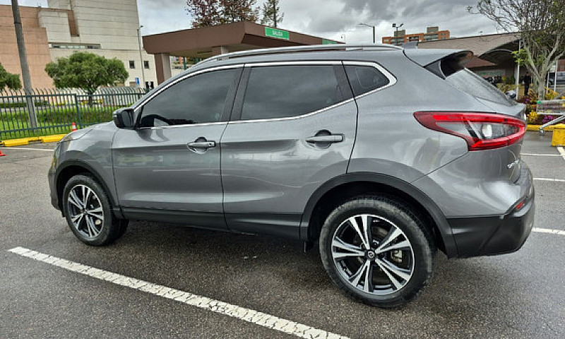 Nissan Qashqai 2.0 A...