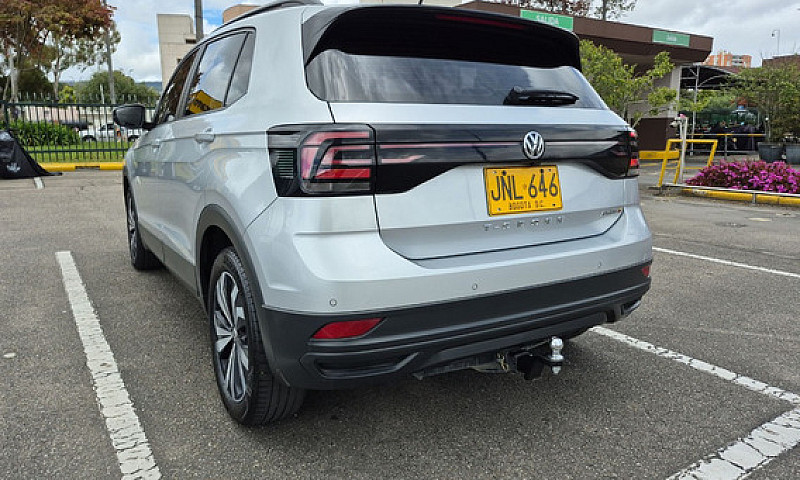 Volkswagen T-Cross 1...