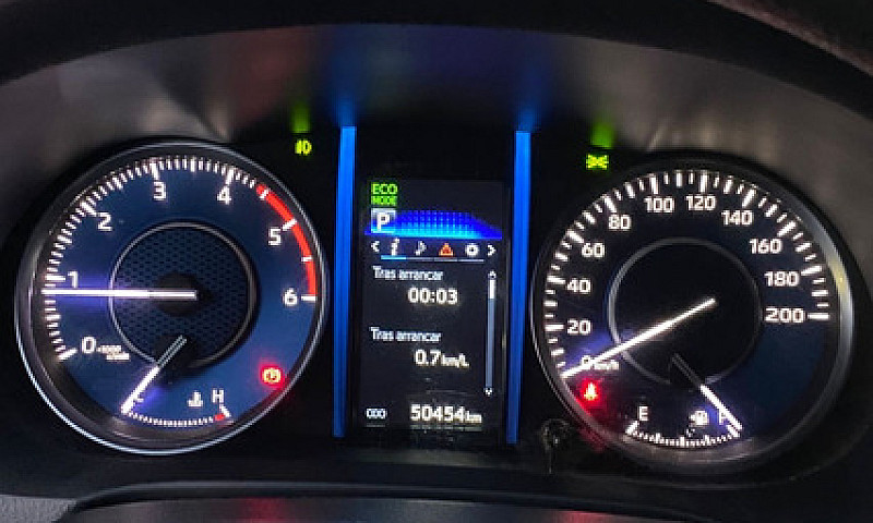 Toyota Fortuner 2.4...