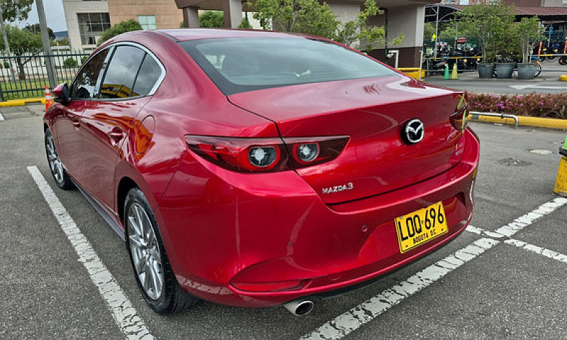 Mazda 3 2.0 Grand To...