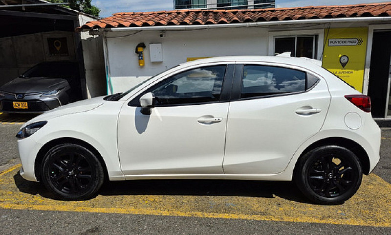 Mazda 2 1.5 Grand To...