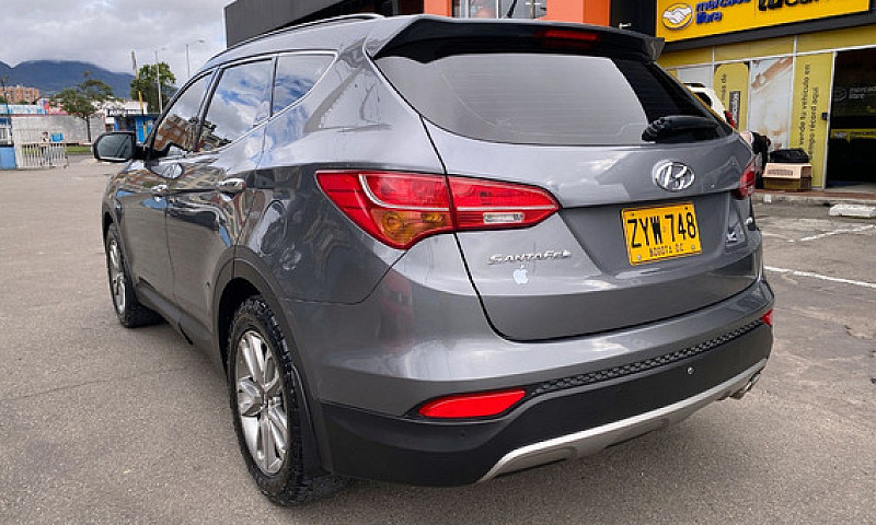 Hyundai Santa Fe 2.4...