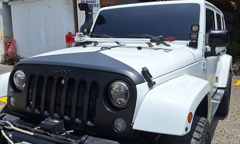 Jeep Wrangler Unlimi...