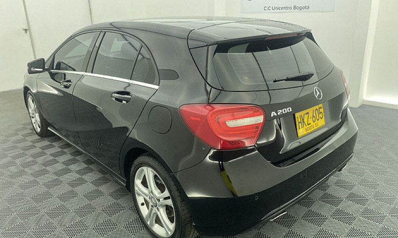 Mercedes-Benz Clase ...