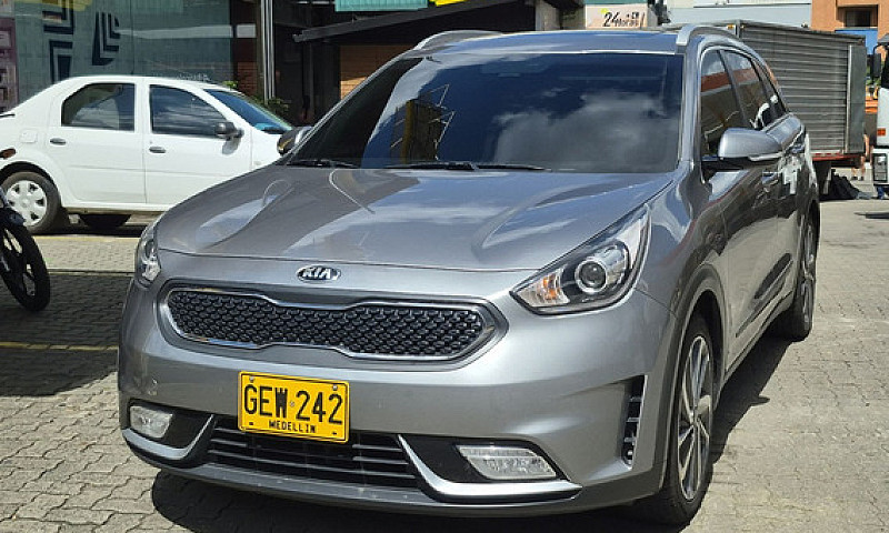 Kia Niro 1.6 Zenith ...