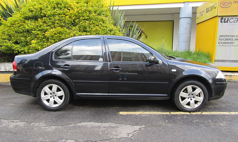 Volkswagen Jetta 2.0...