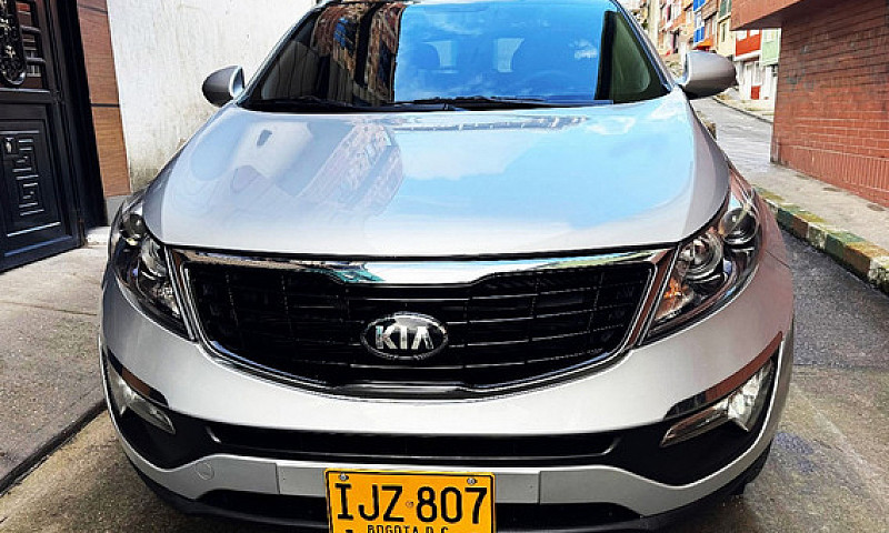 Kia Sportage 2.0 Sum...