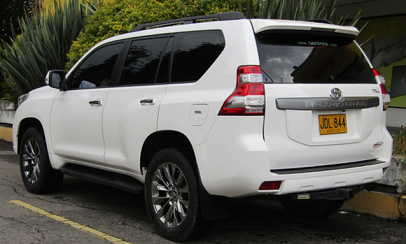 Toyota Prado 3.0 Tx-...