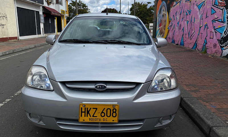 Kia Stylus Ls 1.5...