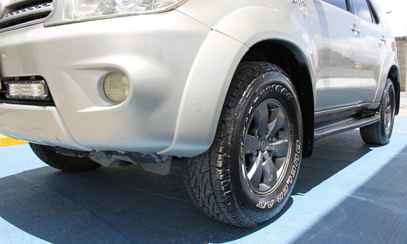 Toyota Fortuner 2.7 ...