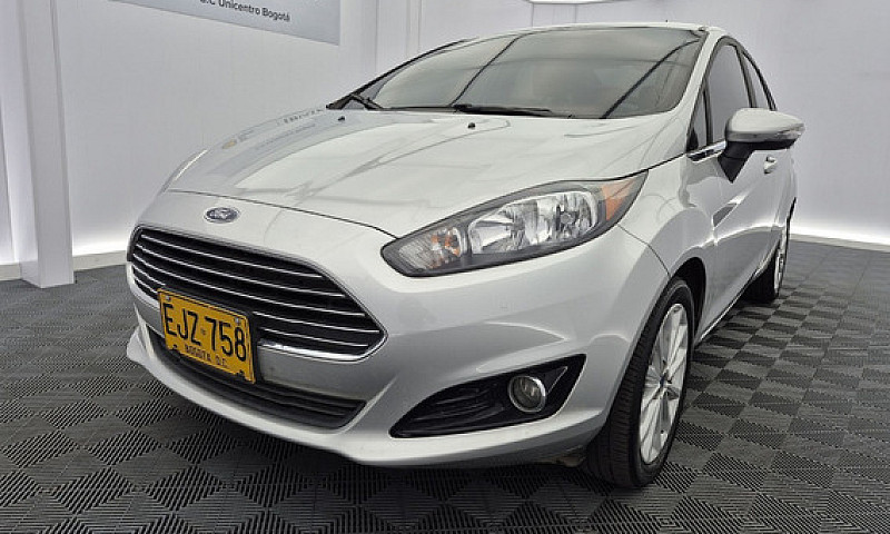 Ford Fiesta 1.6 Tita...