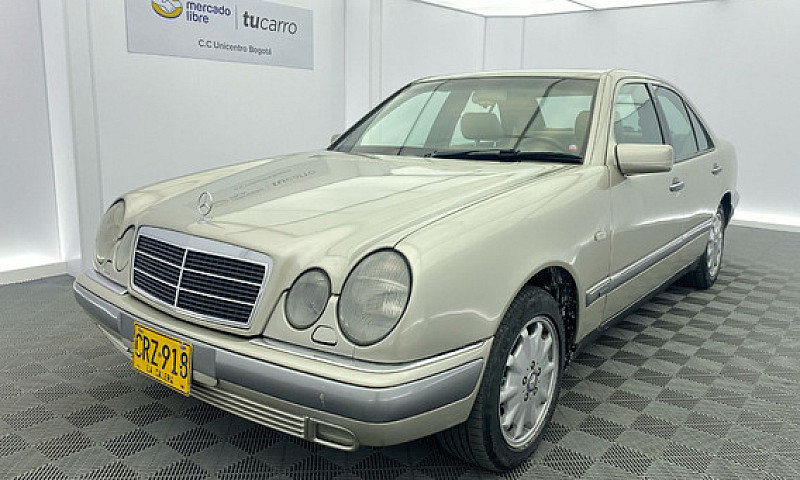 Mercedes-Benz Clase ...