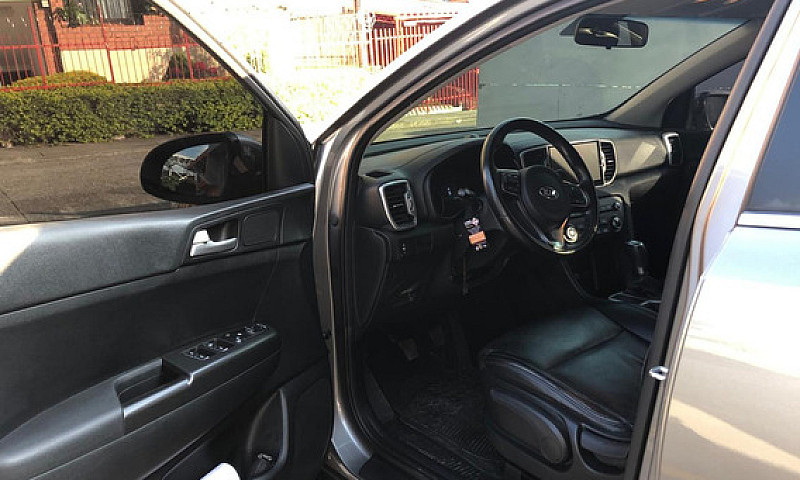 Kia Sportage 2.0 Emo...