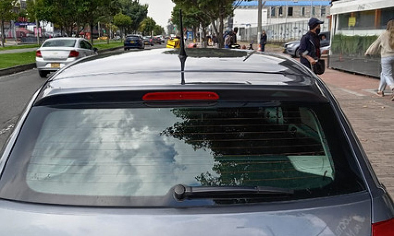 Volkswagen Gol 1.6 T...