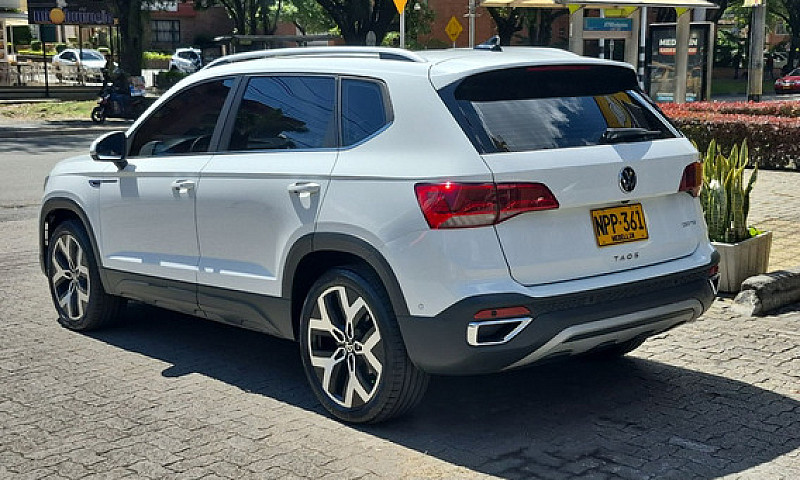 Volkswagen Taos 1.4 ...