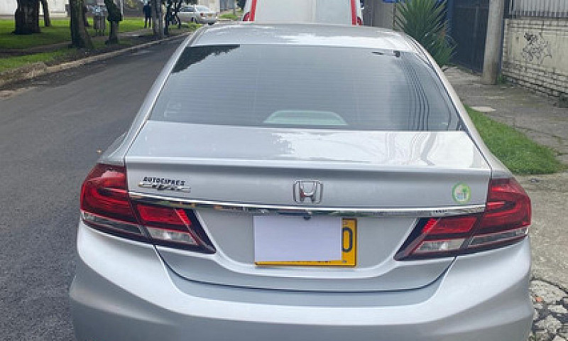 Honda Civic 1.8 Ex-L...