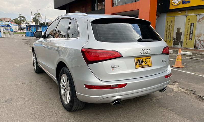 Audi Q5 2.0 Tdi S-Tr...