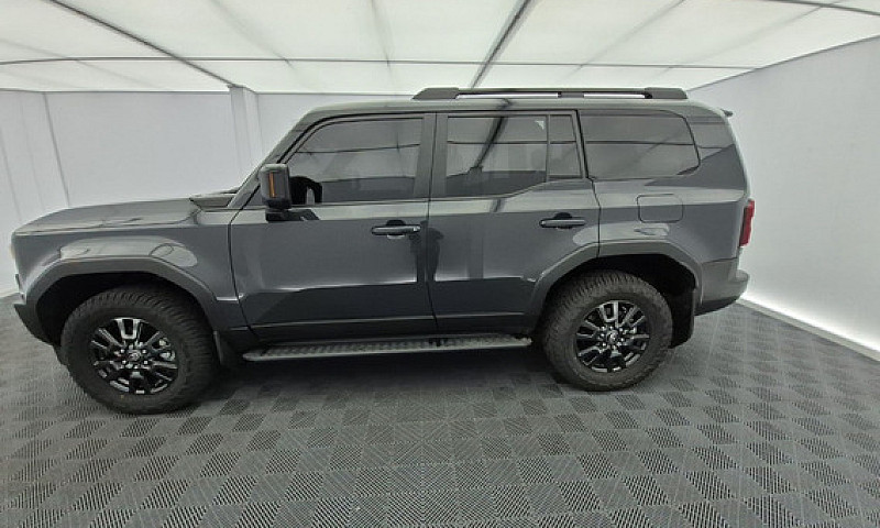 Toyota Land Cruiser ...