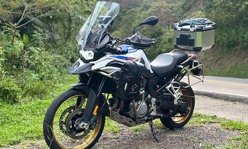 Bmw 850, Modelo 2020...