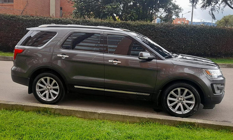 Ford Explorer 3.5 Li...